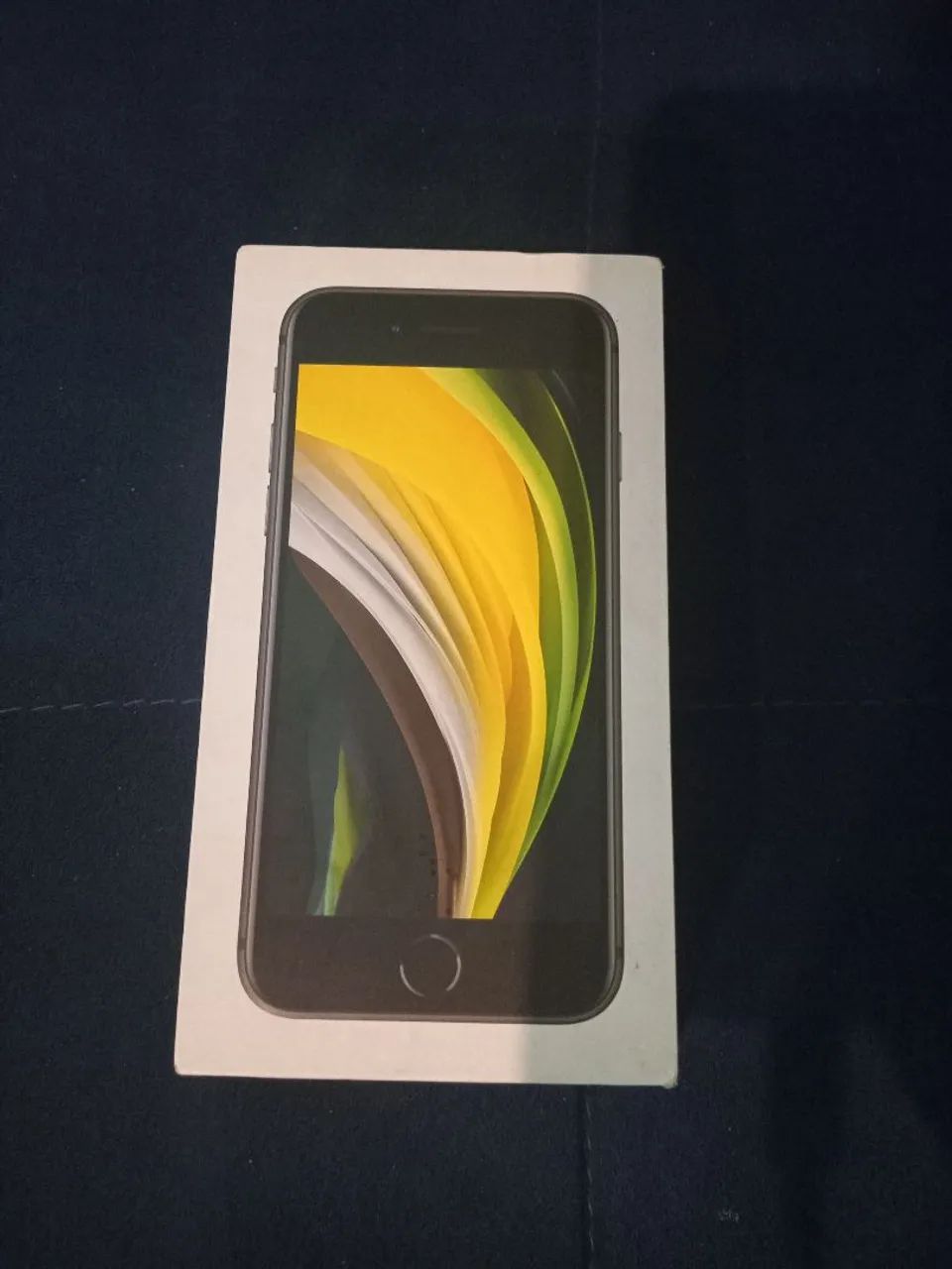 Iphone se 2 geração + fone original! - Foto 4