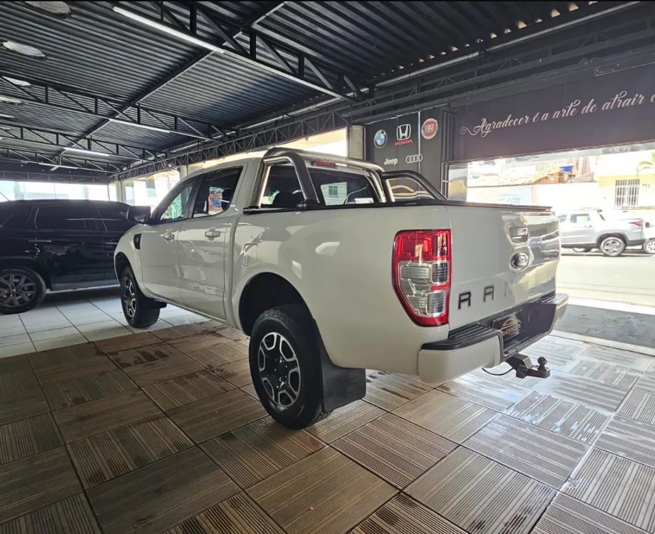 Ford Ranger XLS 2.5 16V 4X2 CD Flex 2014 - Foto 4