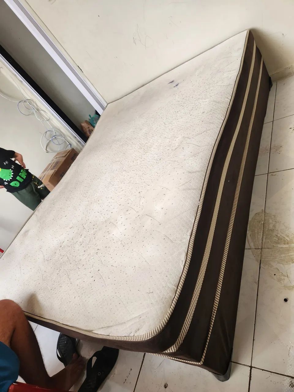 Cama box casal