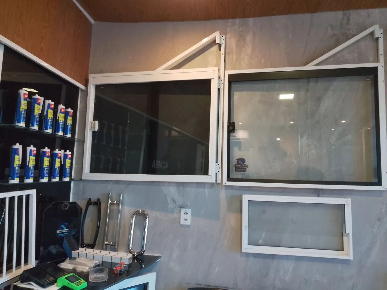 vidraçaria e esquadrias de aluminio - Foto 3