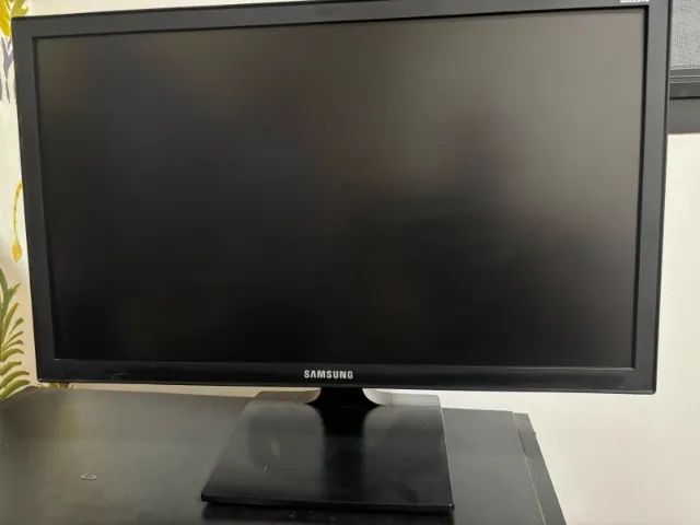 Monitor Sansung 21.5" - Perfeito estado + Cabos - Foto 3