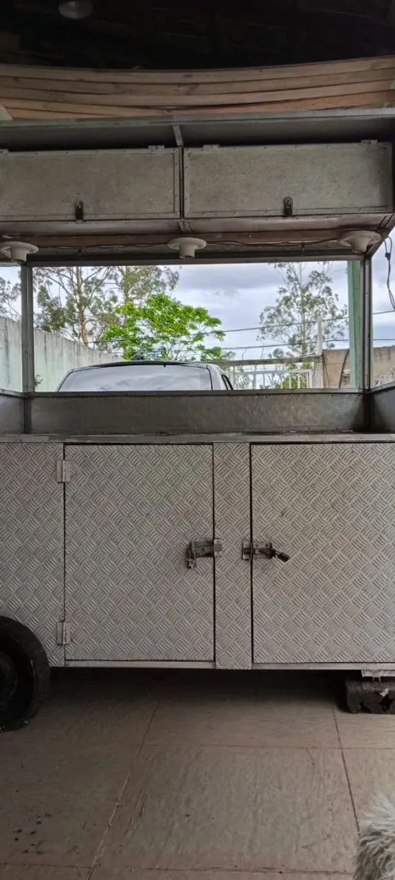 Vendo essa barraca de caldos