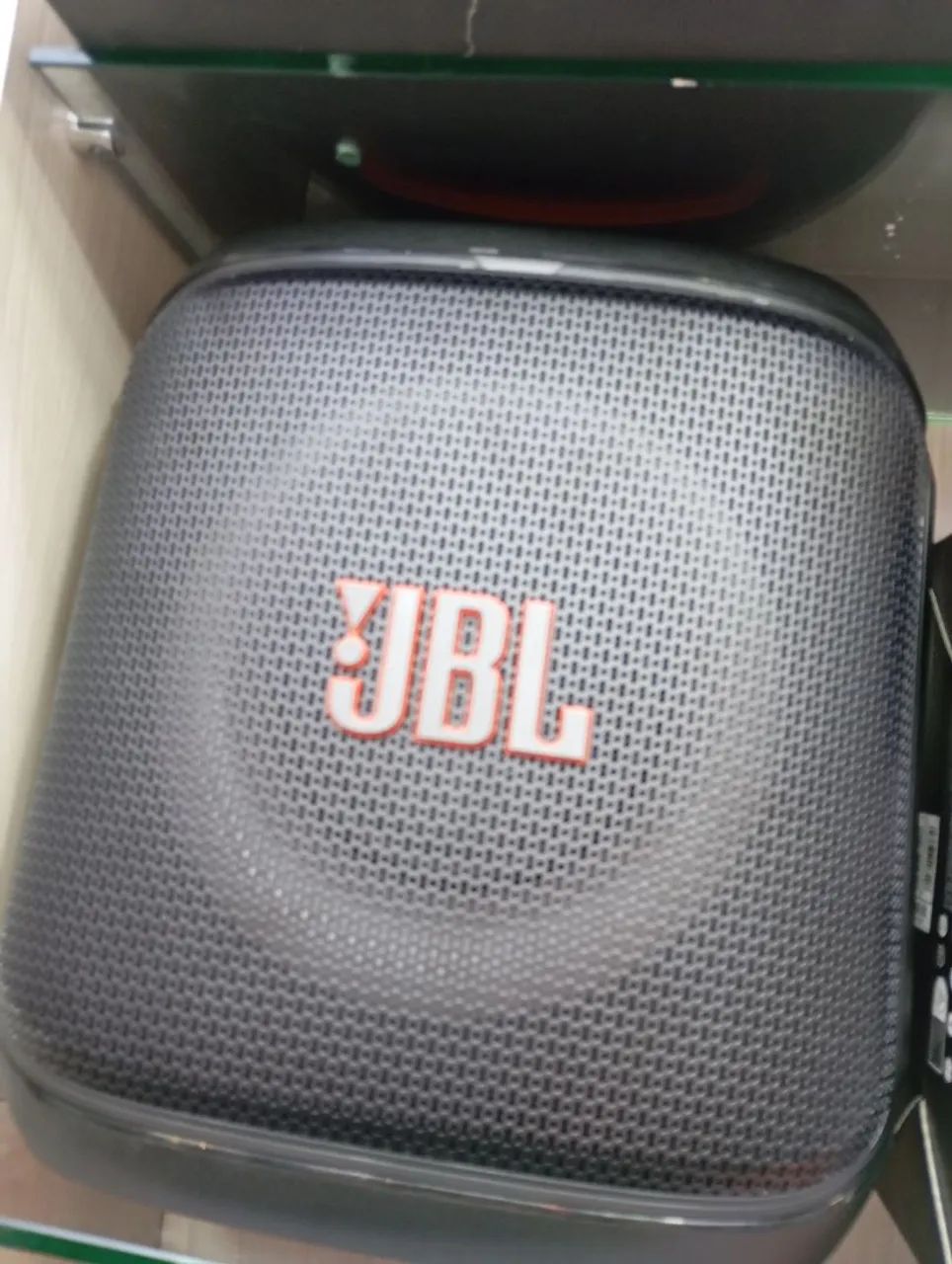 JBL PARTYBOX ENCORE ESSENCIAL 2 ? - Foto 2