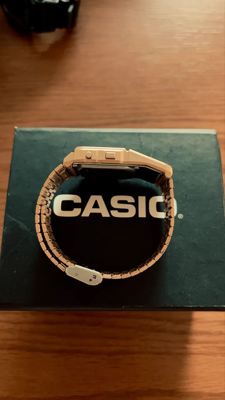 RELÓGIO CASIO DATABANK DBC-611c Dourado - Foto 4