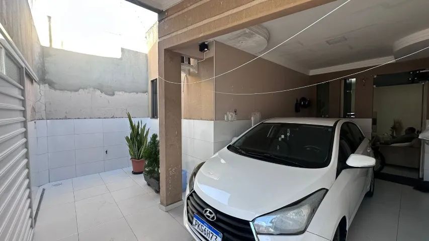 Casa completa próximo ao shopping: 2 quartos, 1 suíte, garagem, 2 cozinha e amplo quinta - Foto 3