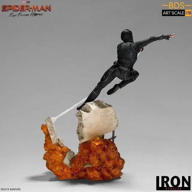 Spider Man: Far From Home - Iron Studios Marvel (Homem aranha) 1/10 - Foto 3
