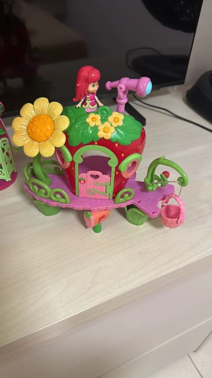 Brinquedos da Moranguinho e boneca   - Foto 2