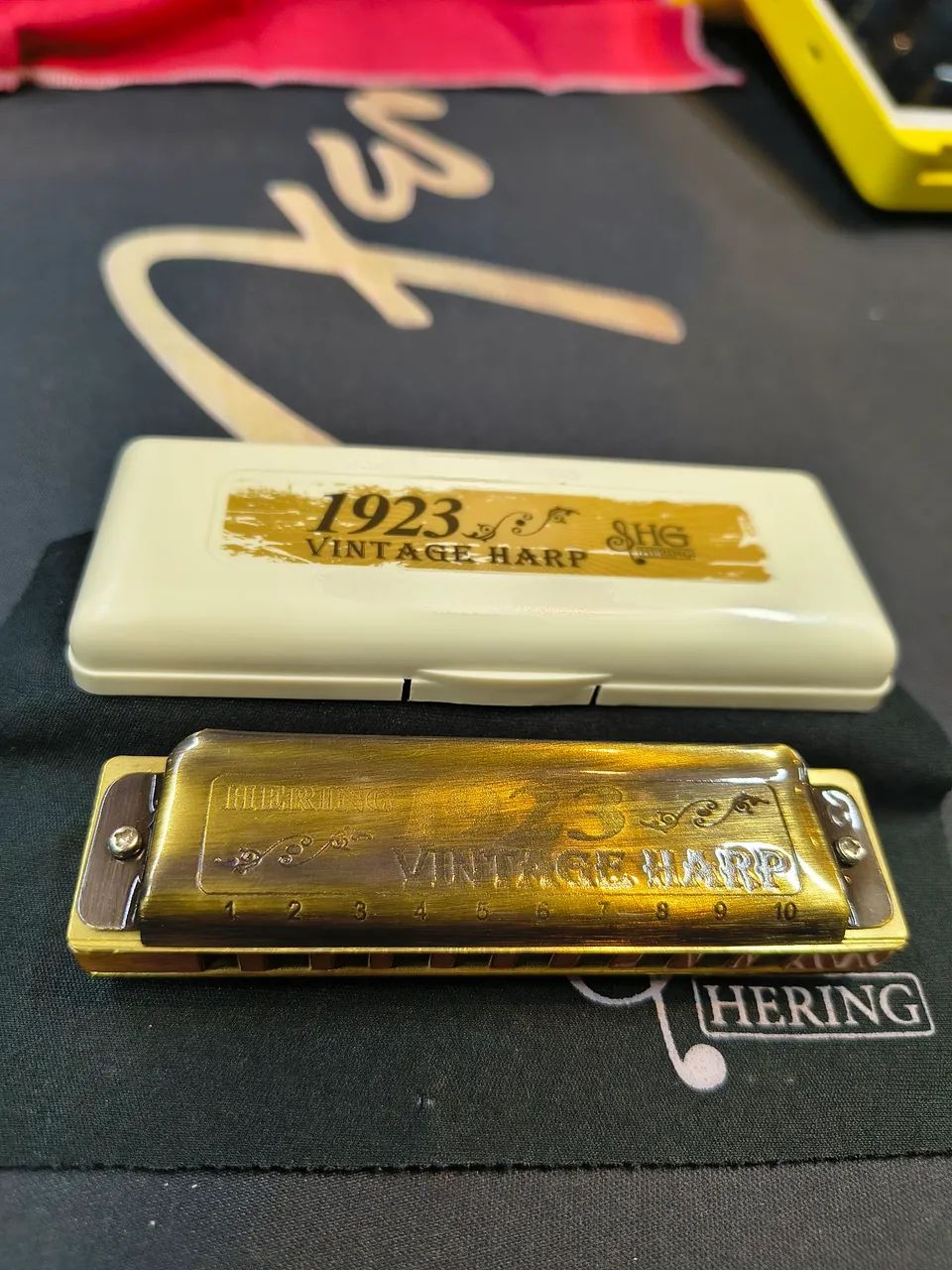 Gaita Hering vintage harp 10 vozes comemorativa 1923 Hering 100 anos ouro velho - Foto 2