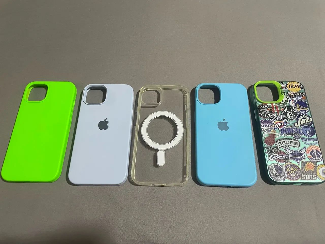 ? CAPINHAS IPHONE 13 ? R$40 LEVA TODAS