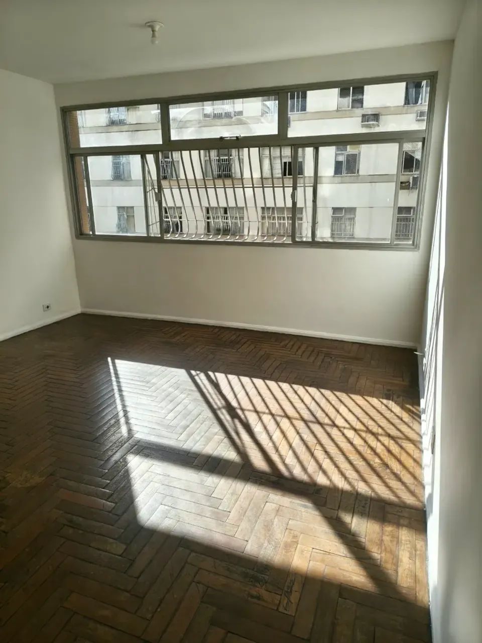 RUA DOMINGUES DE SÁ!