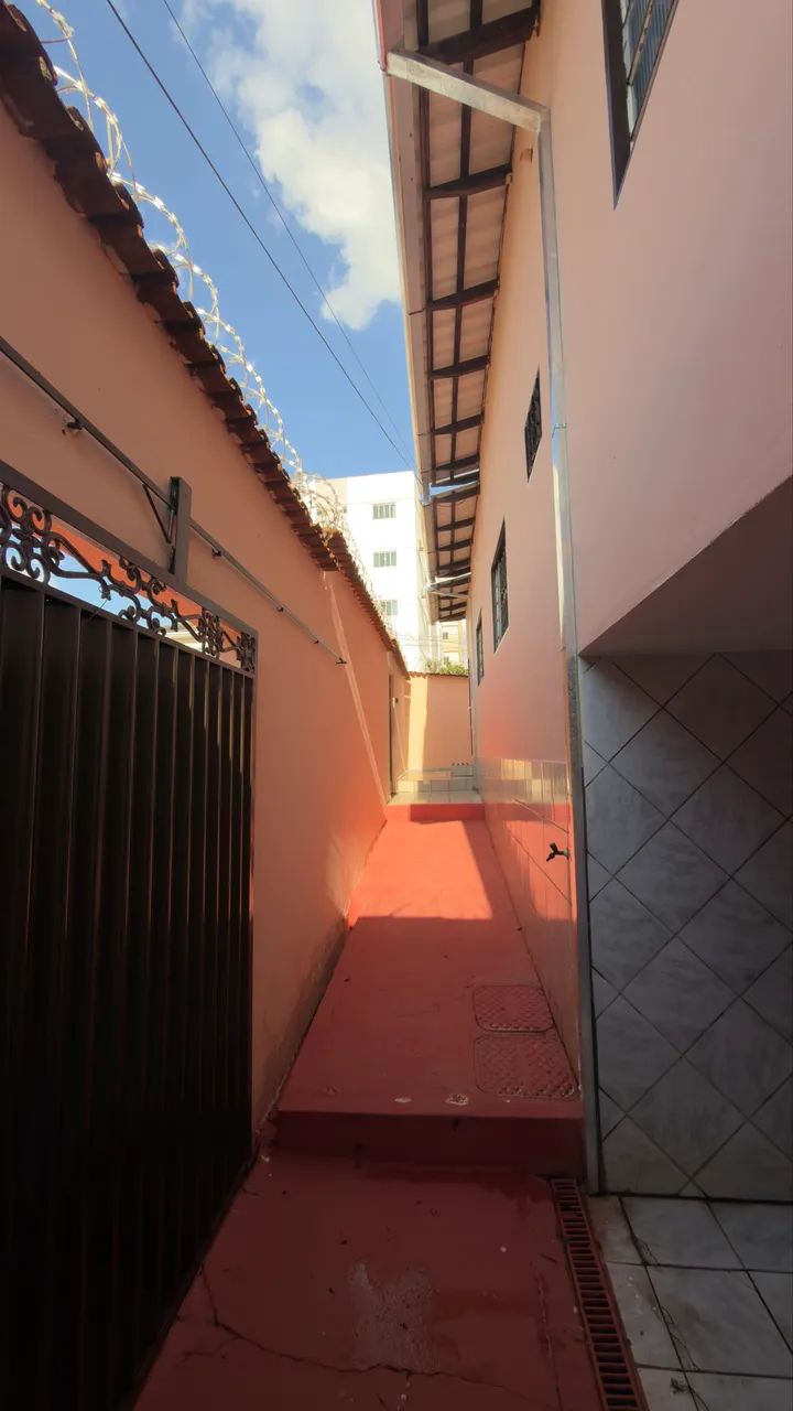 Aluga se casa abaixo da Faculdade Anhanguera - Foto 4