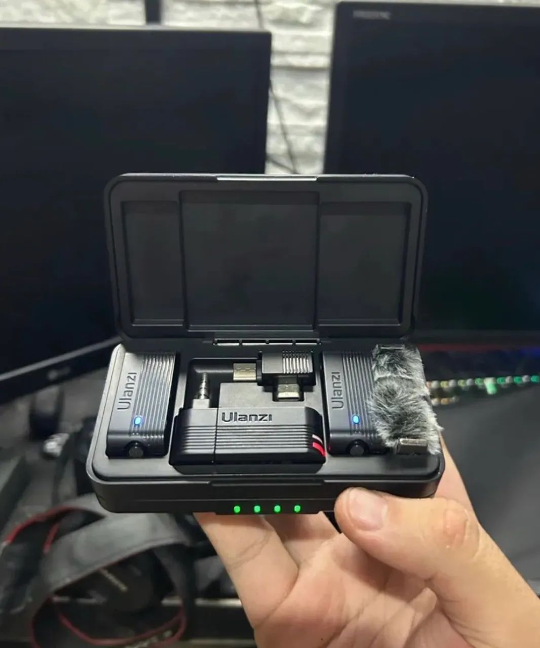 Microfone lapela ullanzi a100 zerado 