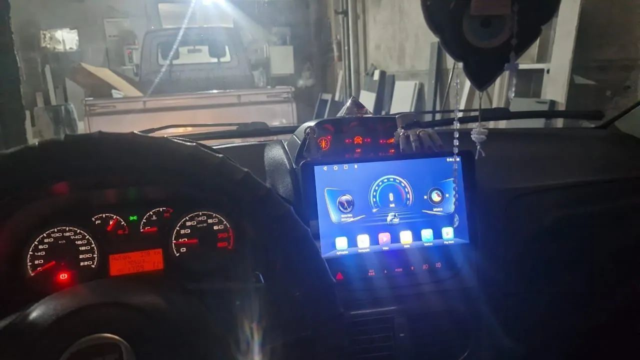Fiat Strada Adv.1.8 16V Dualogic Flex CD 2013 - Foto 4
