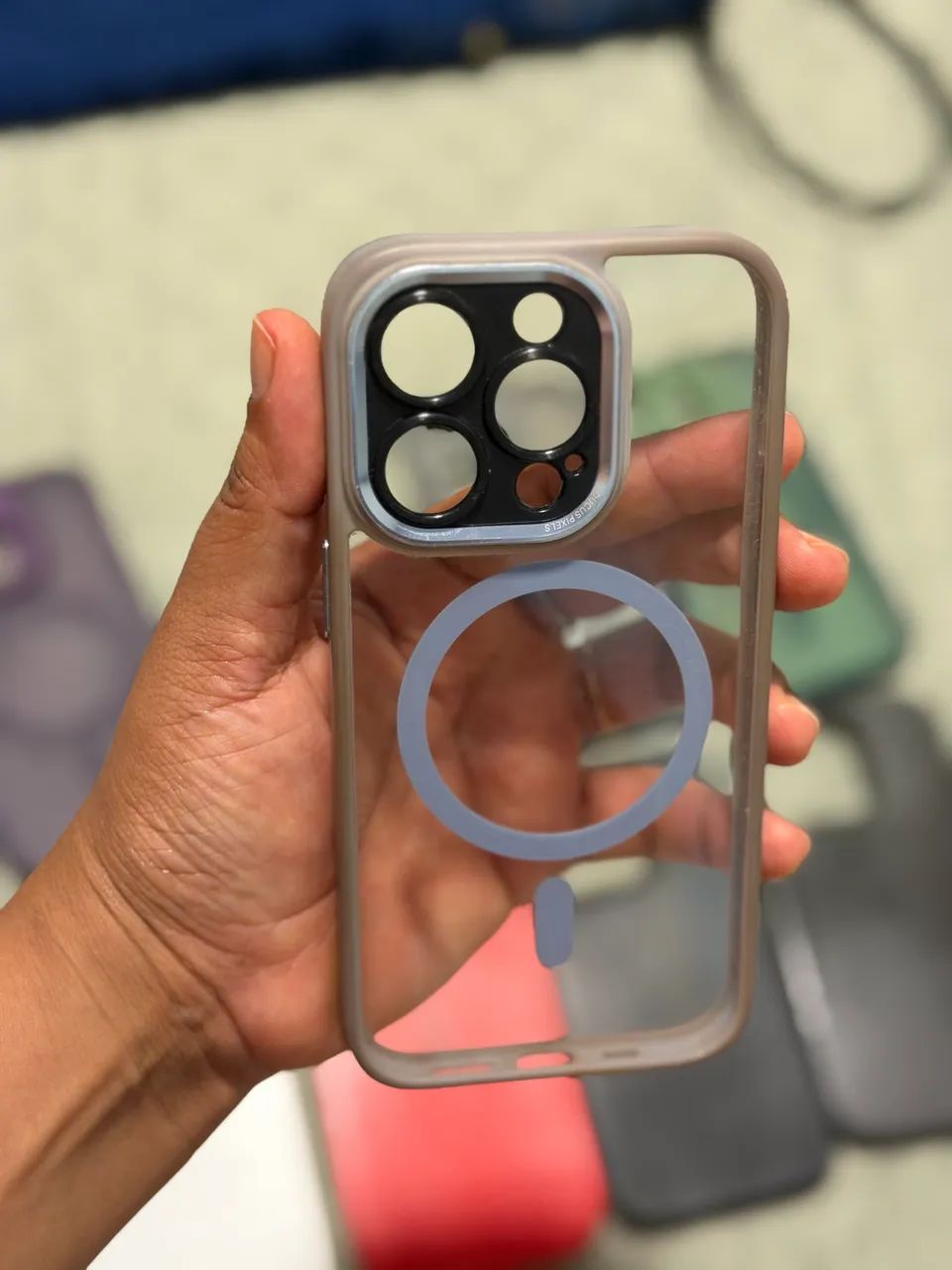 8 Capa IPhone 14 Pro. Semi novas 