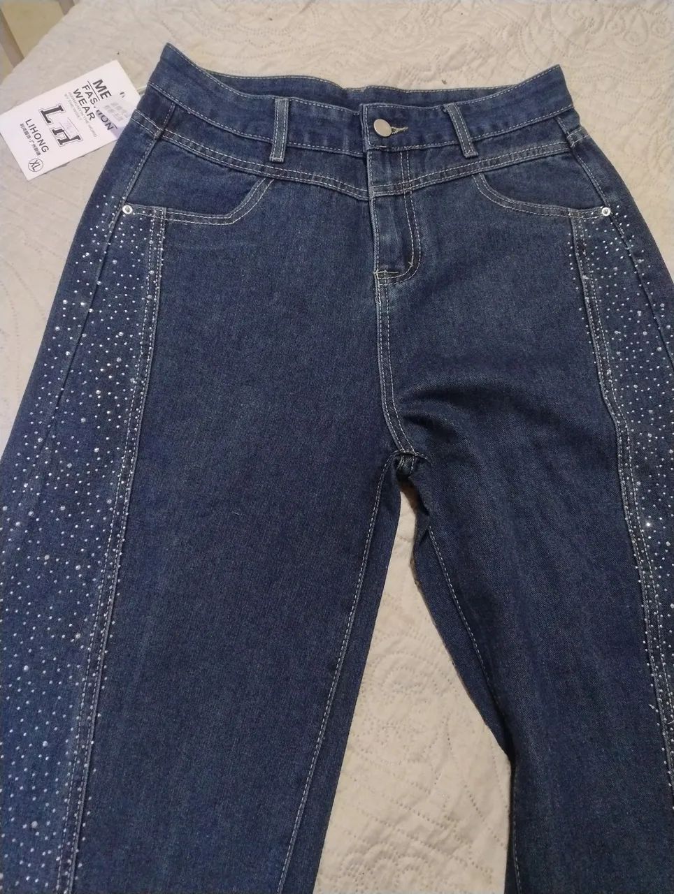 Calça jeans com brilho strass 40 nova