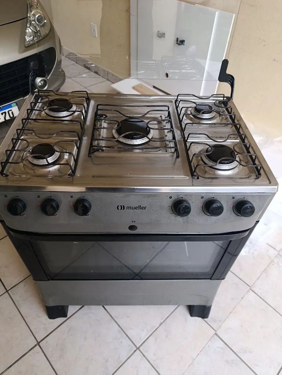 Vendo fogão Mulher 5 bocas funcionando perfeitamente - Foto 3