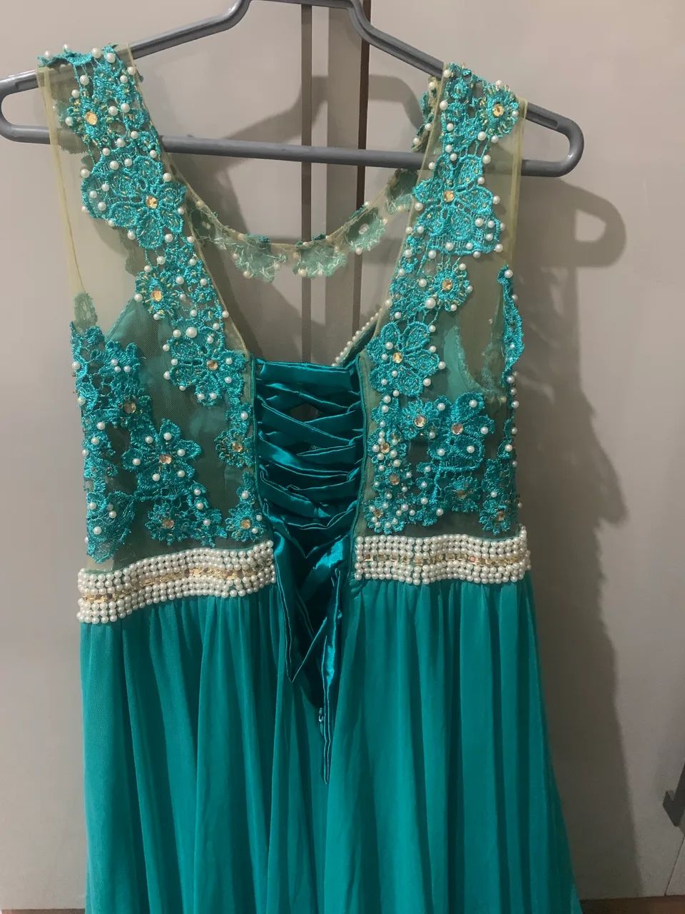 Vestido Bordado Longo Verde - Foto 2