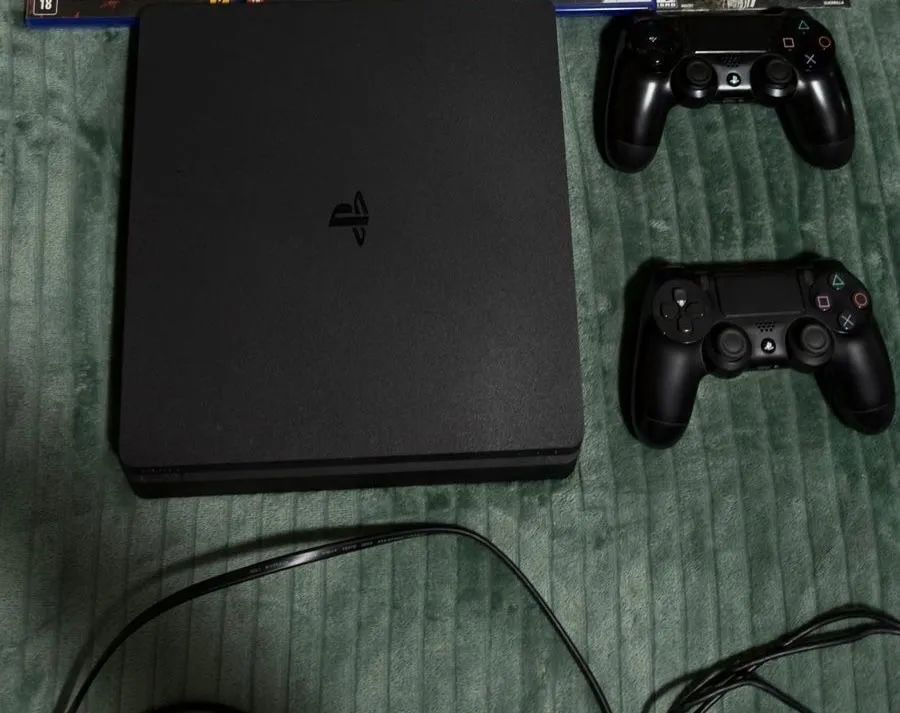 Playstation 4 - Foto 3