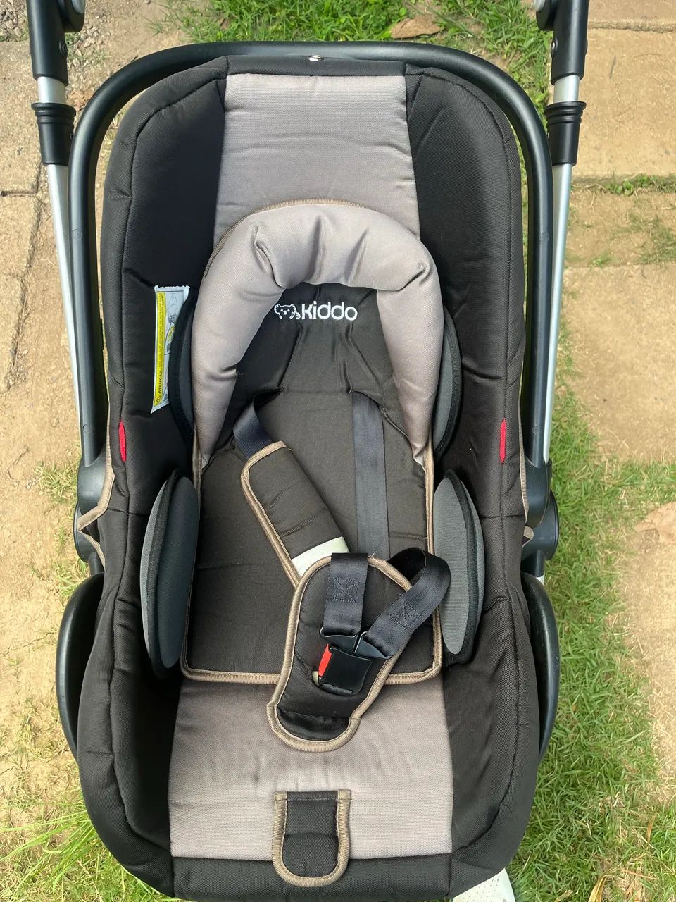 Carrinho de bebê + conforto 3 rodas - Foto 2