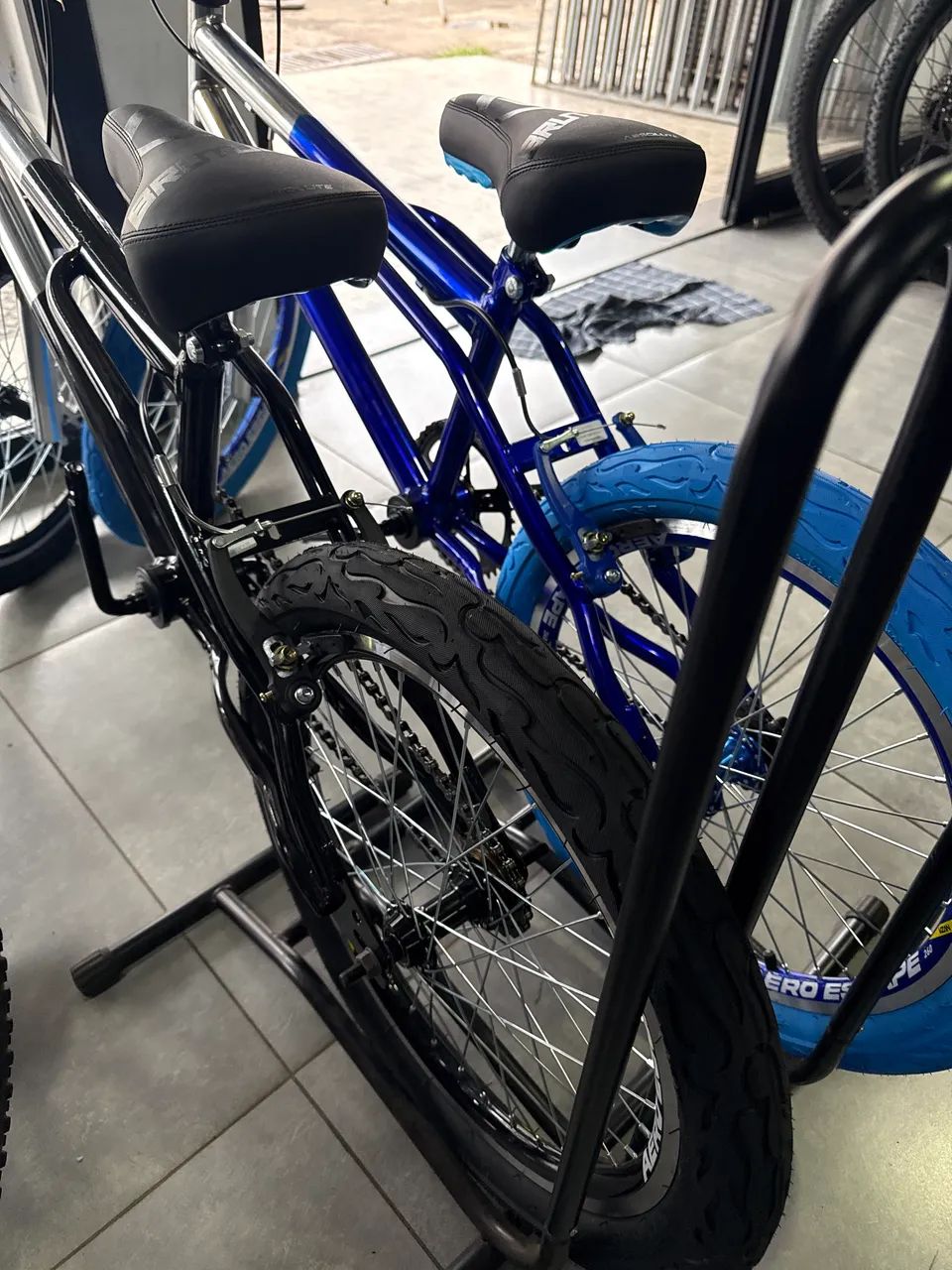 Bicicleta Cross aro 20  absolute  - Foto 4
