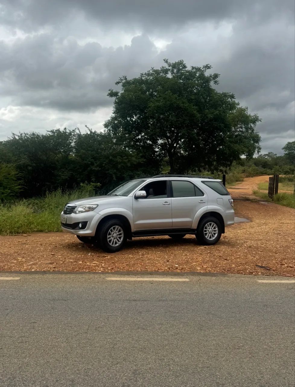 Toyota Hilux 2013