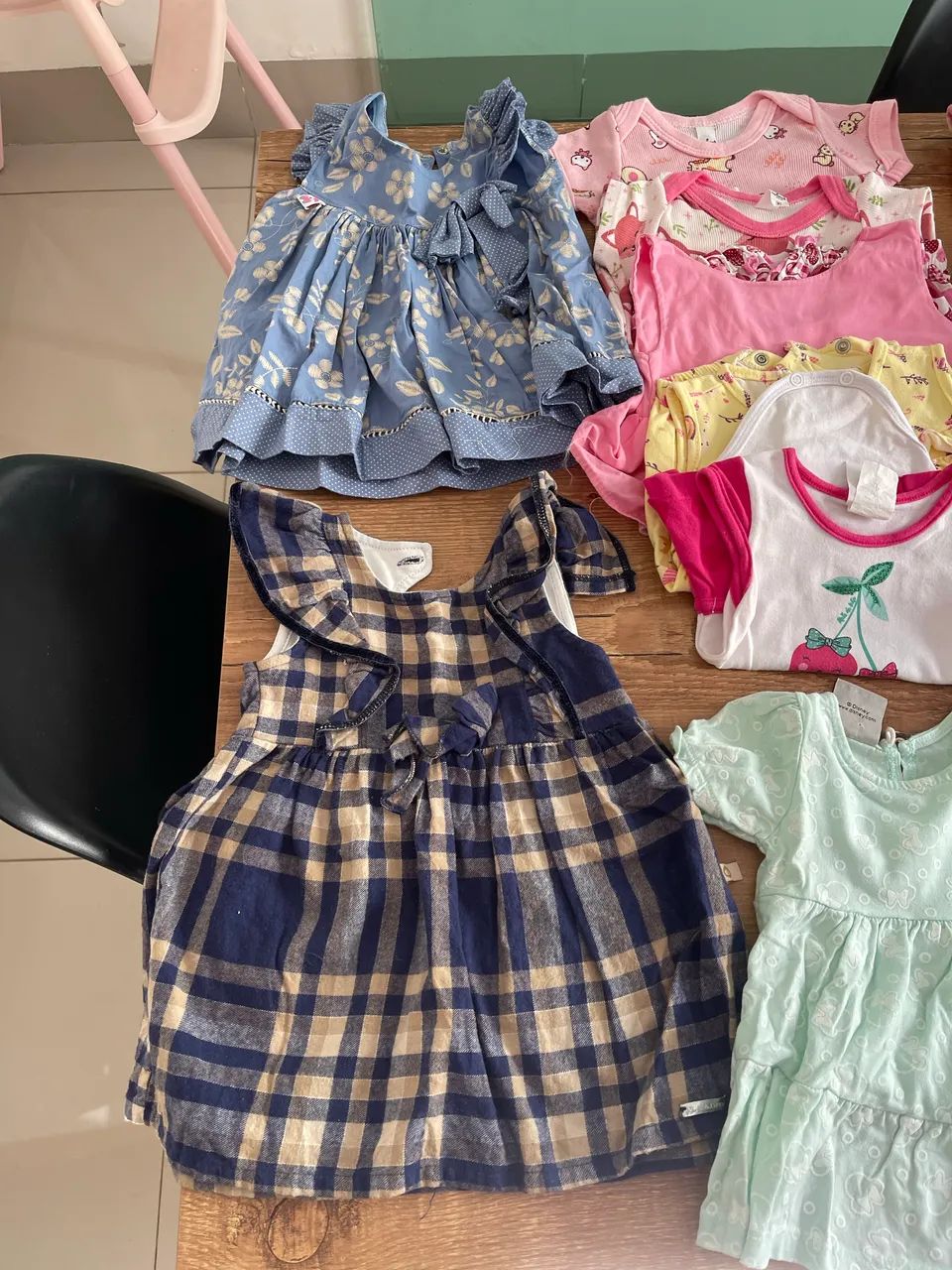 Lote de Roupas RN,P feminino  - Foto 2