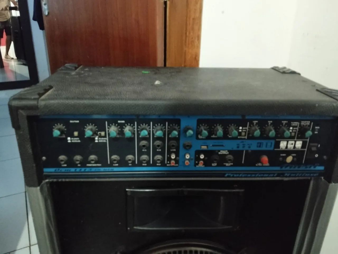 Caixa de som profissional amplificada  - Foto 2