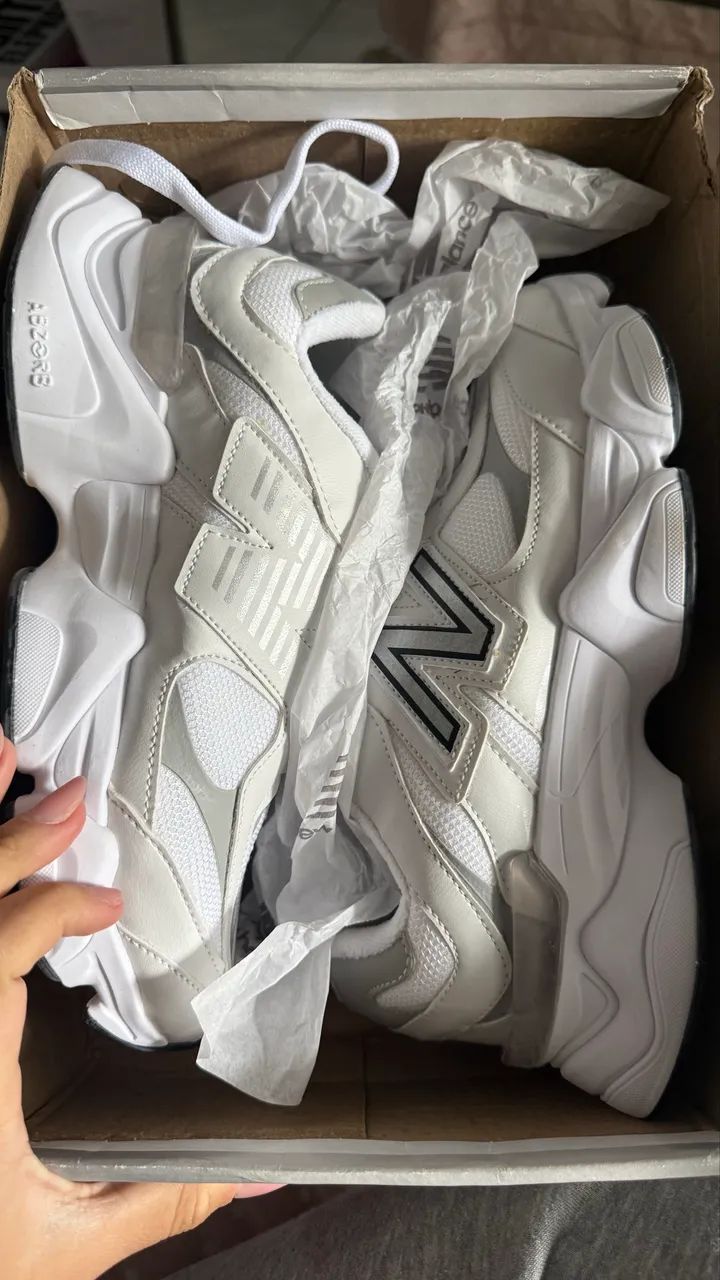 Tênis New Balance mod9060