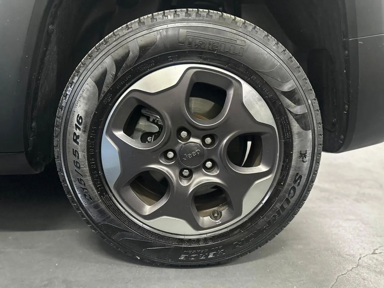 Jeep Renegade Sport 1.8 4X2 Flex 16V Aut. 2016 - Foto 9