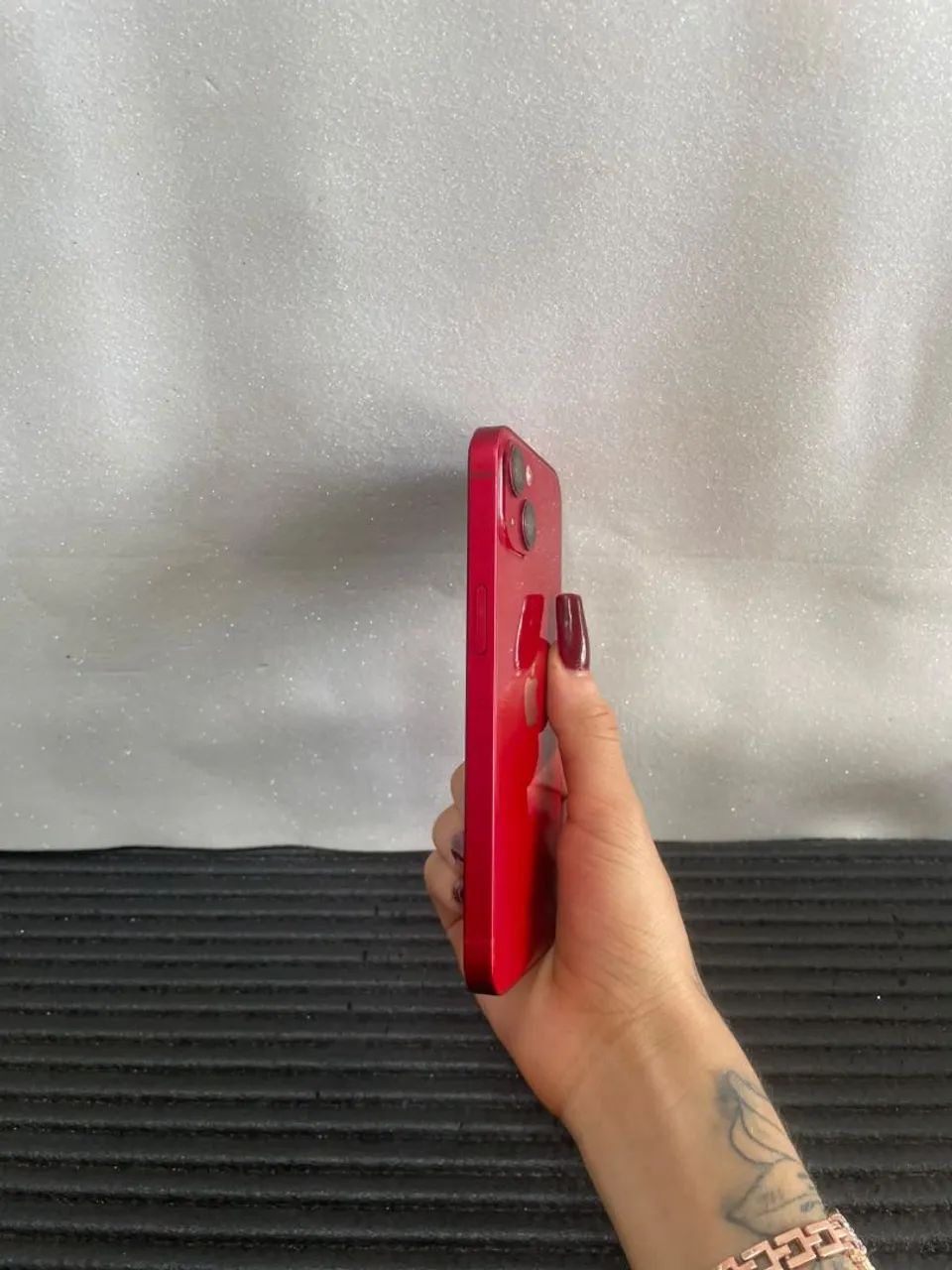 IPHONE 13 VERMELHO 128GB - Foto 2