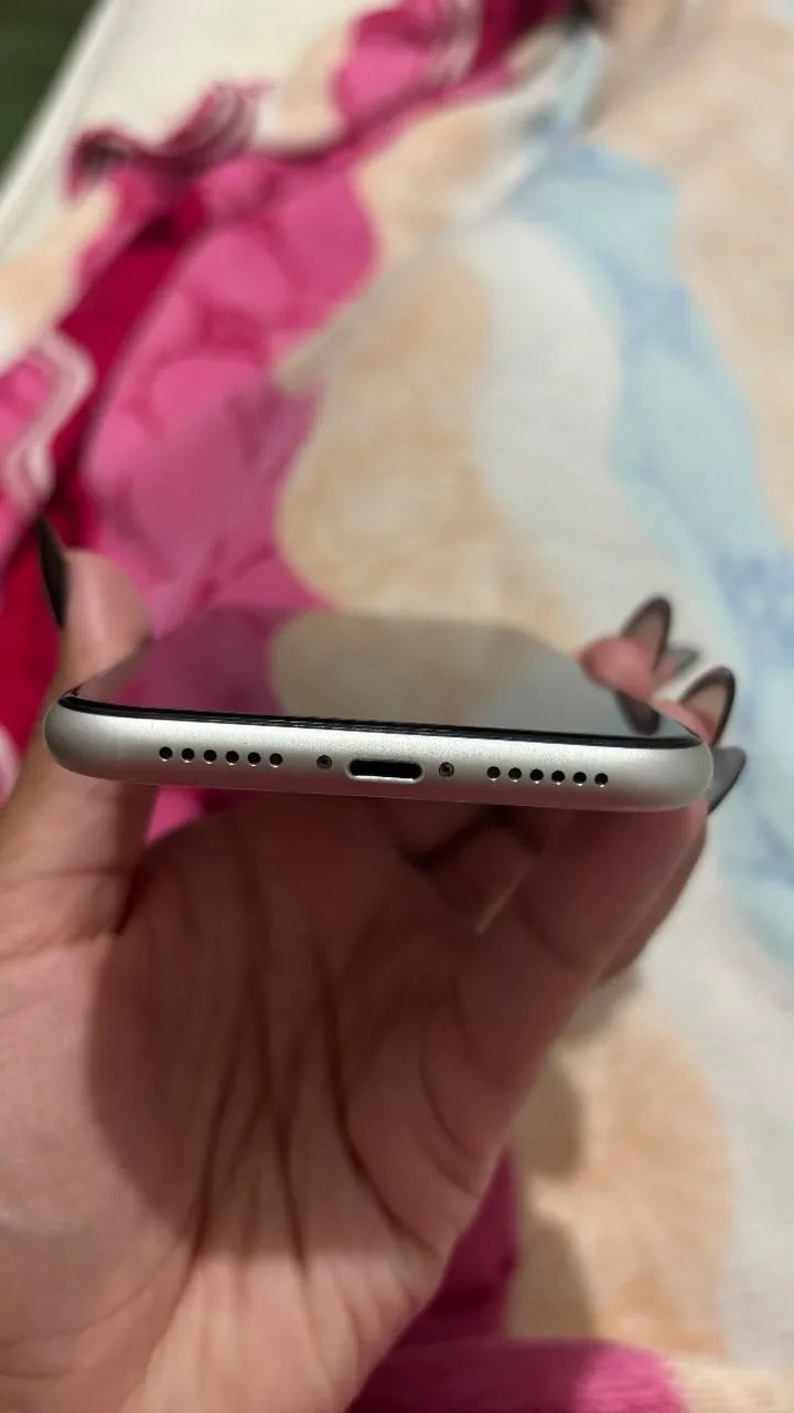 iPhone 11  - Foto 4
