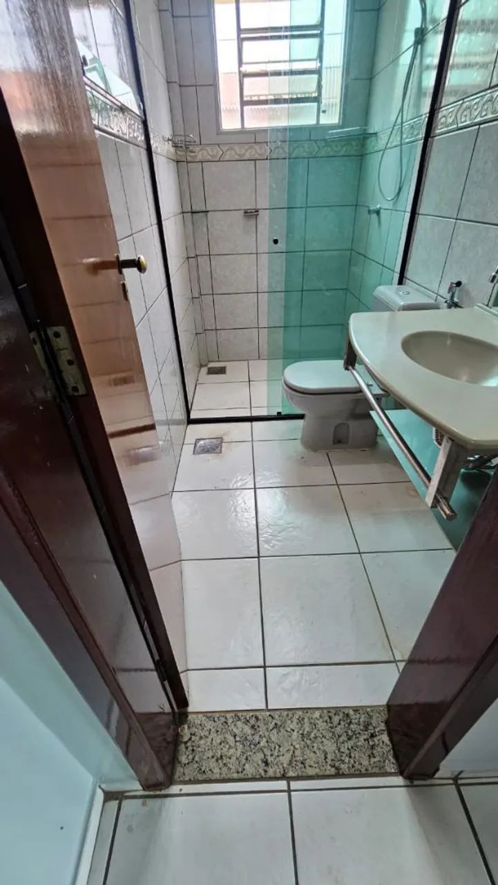 Apto três quartos no centro ao lado da jk - Foto 5