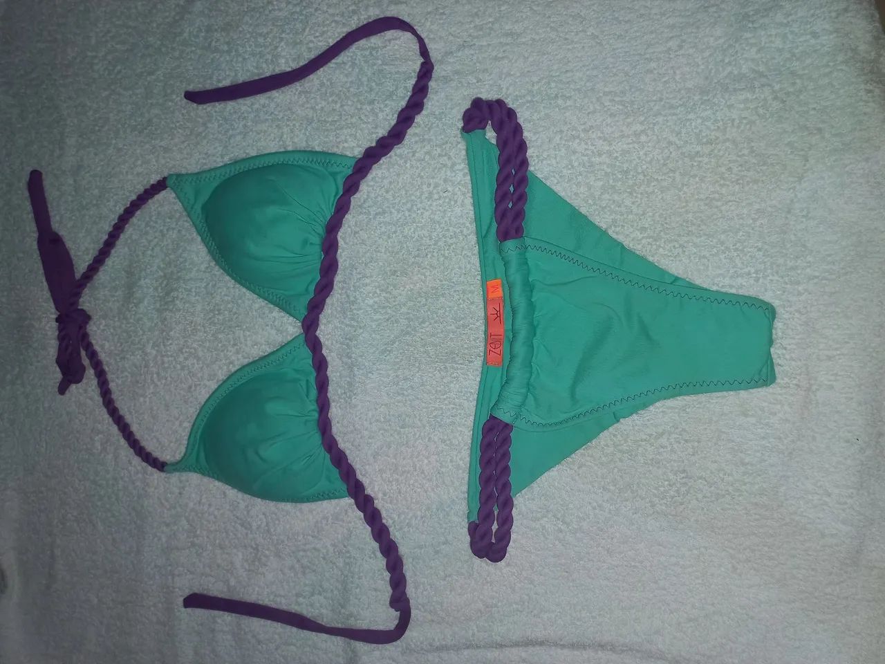 Biquíni moda praia