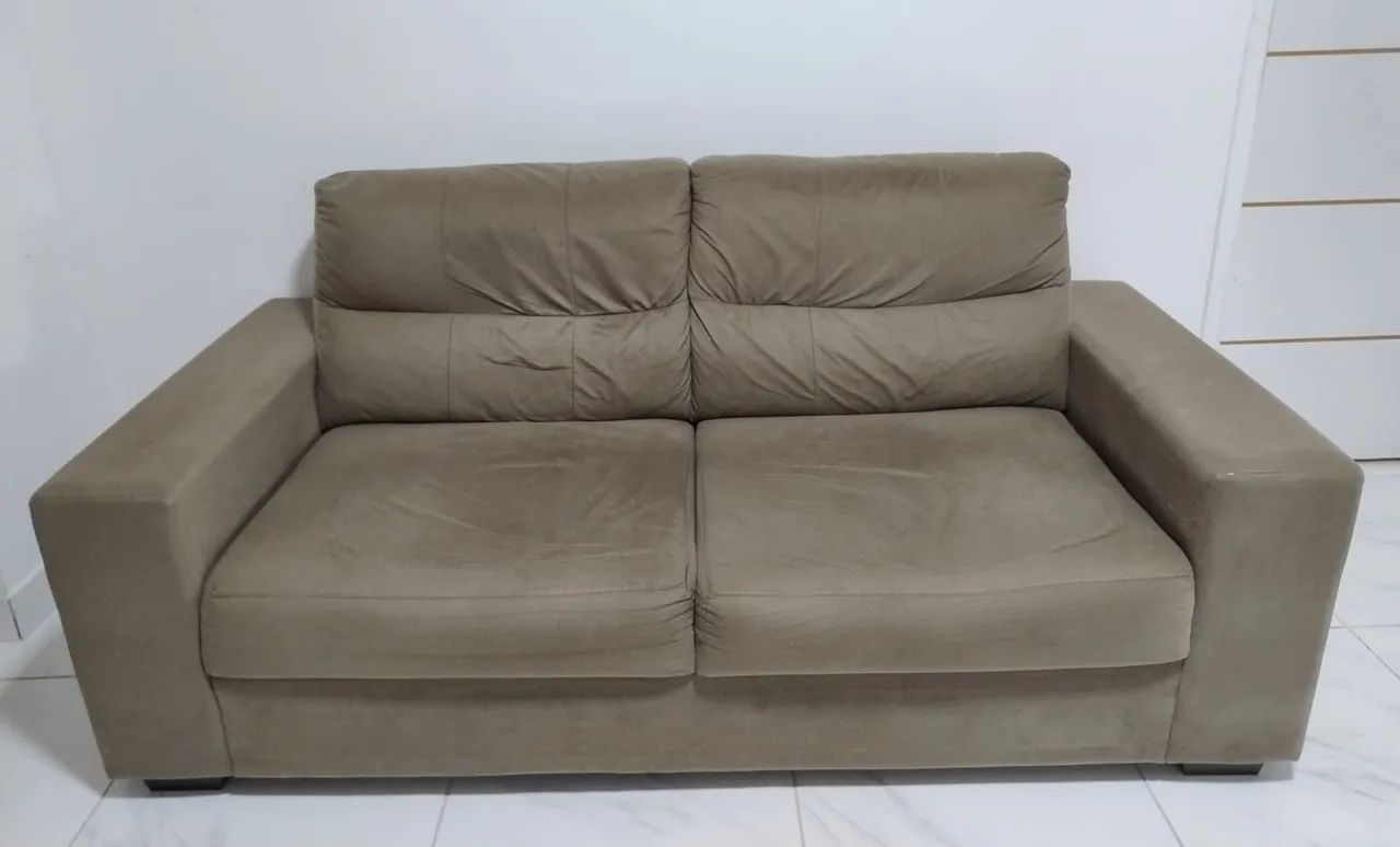 Sofá 3 lugares de Suede 