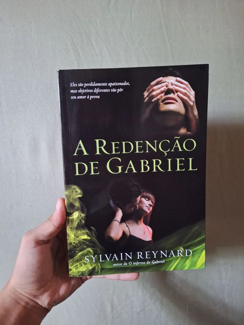 LIVRO CAPA NORMAL "A REDENÇÃO DE GABRIEL"