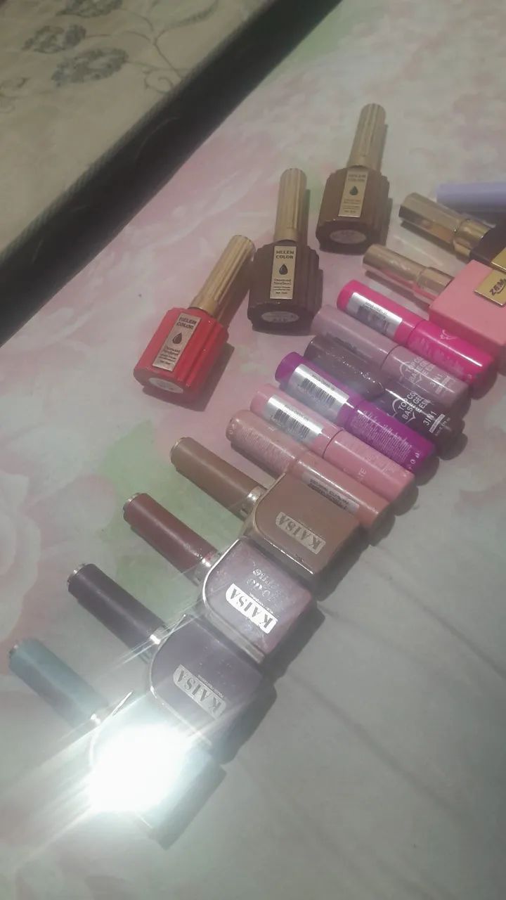 Vendo várias coleção esmaltes gel  - Foto 2