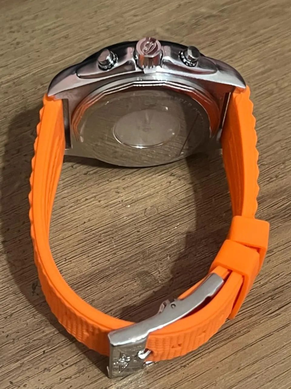 Relógio Masculino Breitling Cronógrafo Pulseira silicone laranja - Foto 5
