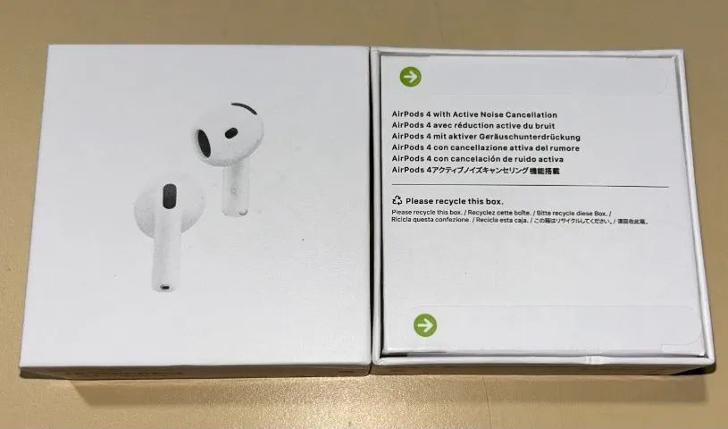 Apple AirPods 4 com Cancelamento Ativo de Ruido Lacrado - Fones de