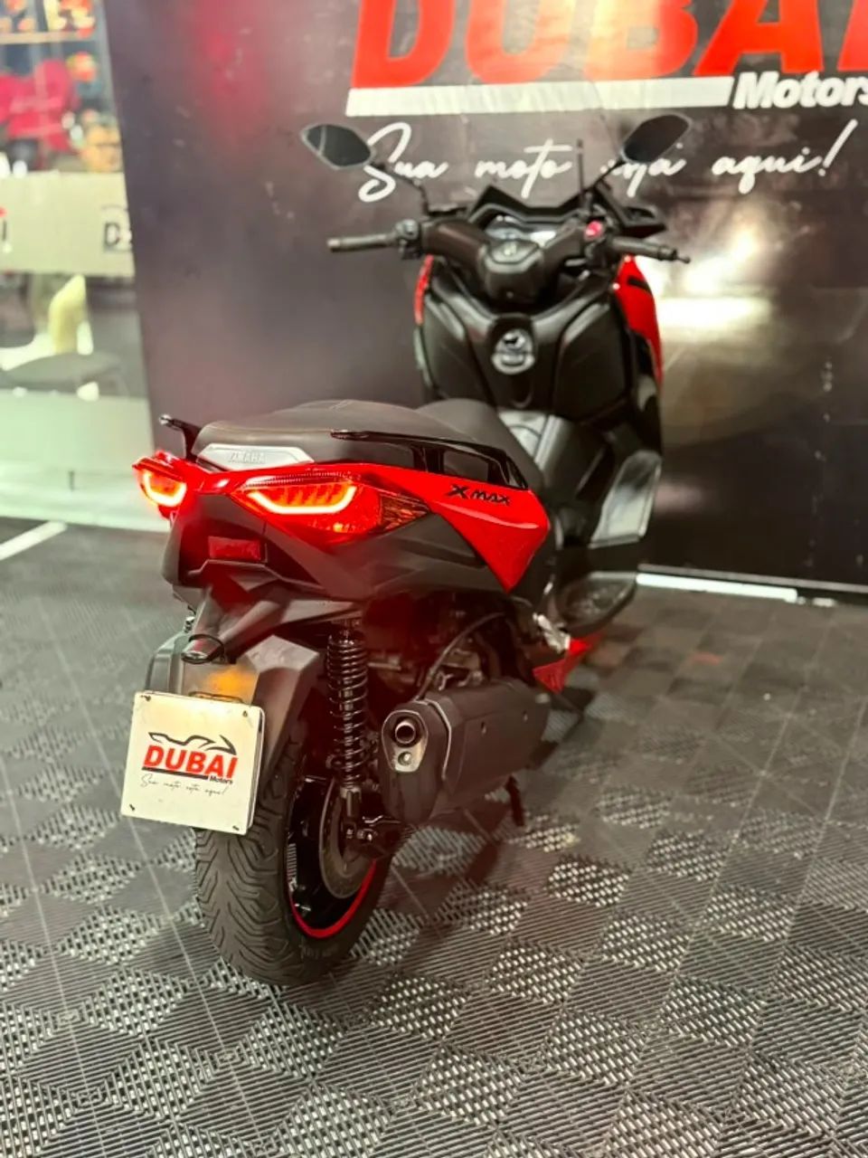 YAMAHA XMAX  - Foto 3