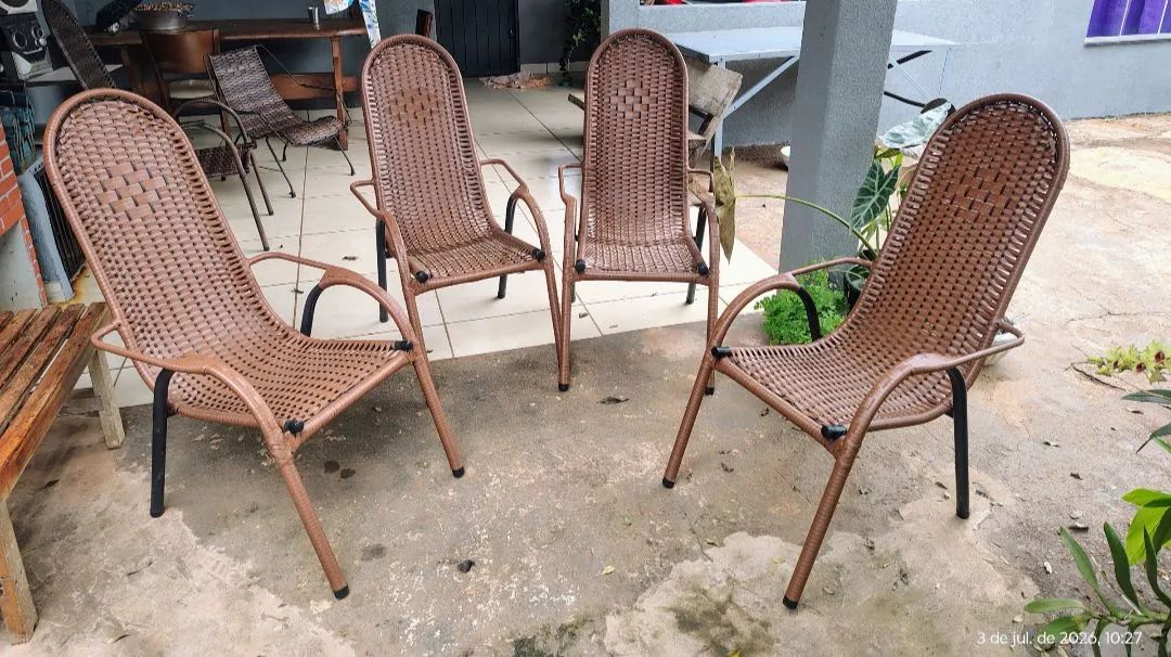 Cadeiras para varanda ou área gourmet reforçada em junco só 650 o jogo com mesa de centro - Foto 3