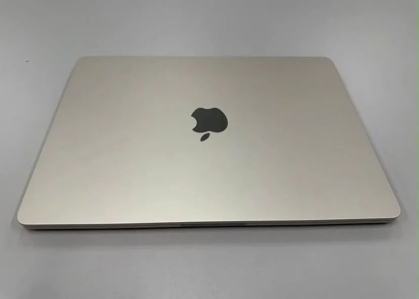 Vendo MacBook  Air M4 2025  - Foto 3