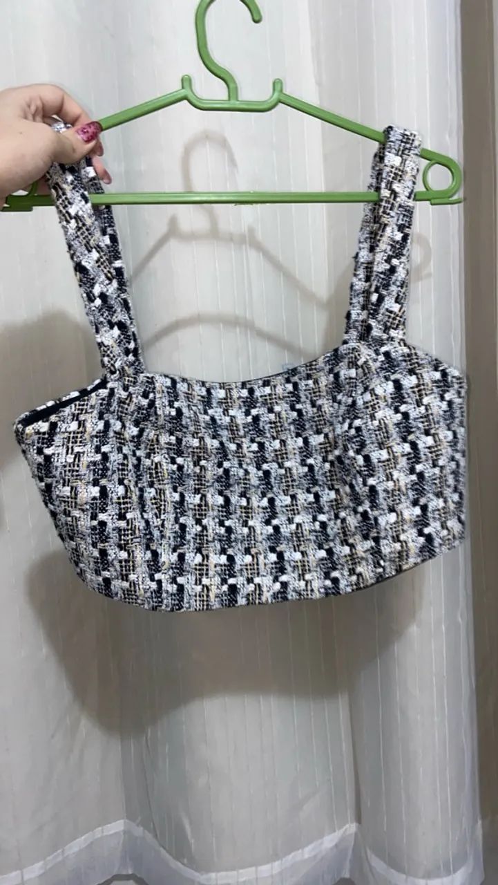 Cropped tweed