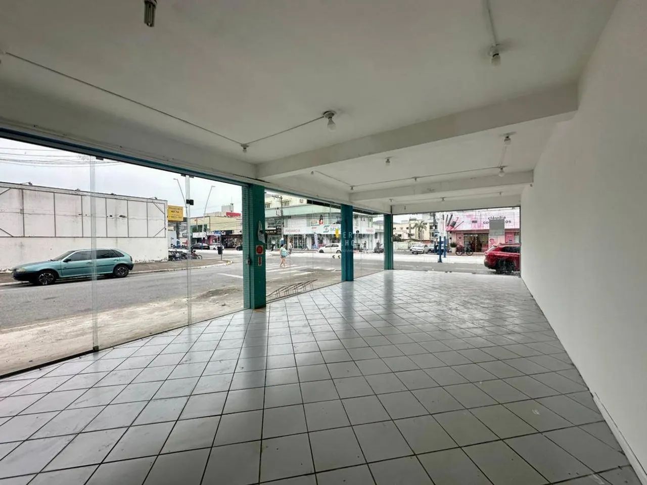 Locação Anual: Sala Comercial 5ª Avenida em Balneário Camboriú - Foto 7