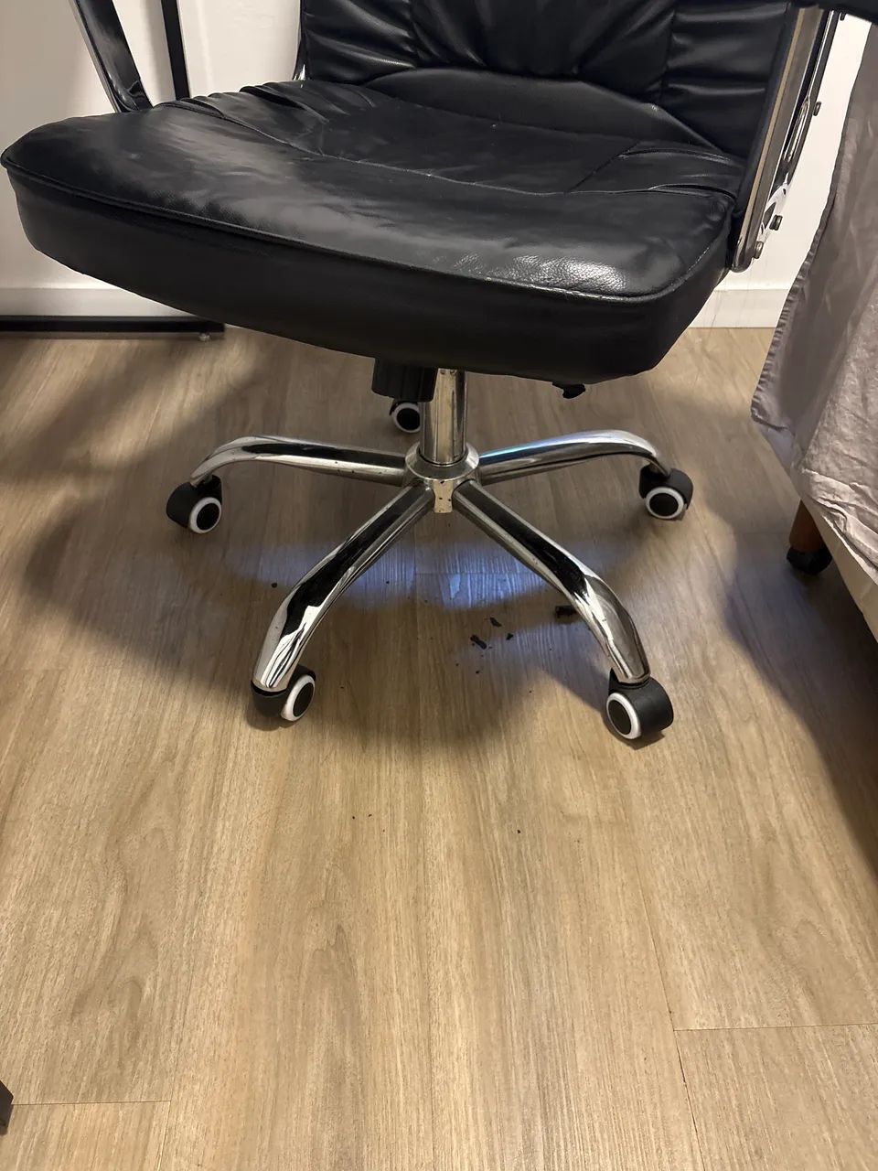 Mesa e cadeira - Foto 4