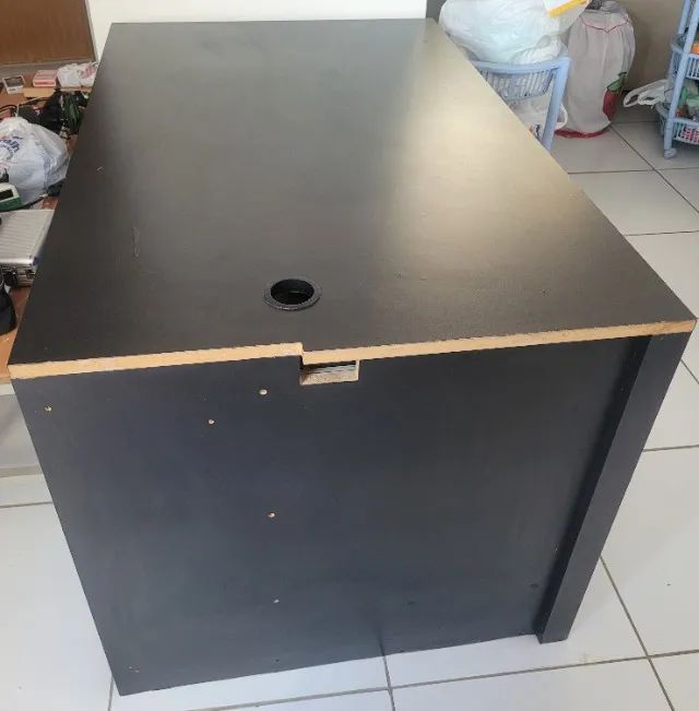 2 mesas escrivaninhas