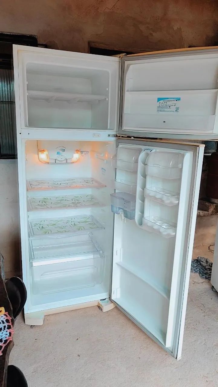 GELADEIRA ELETROLUX DÚPLEX