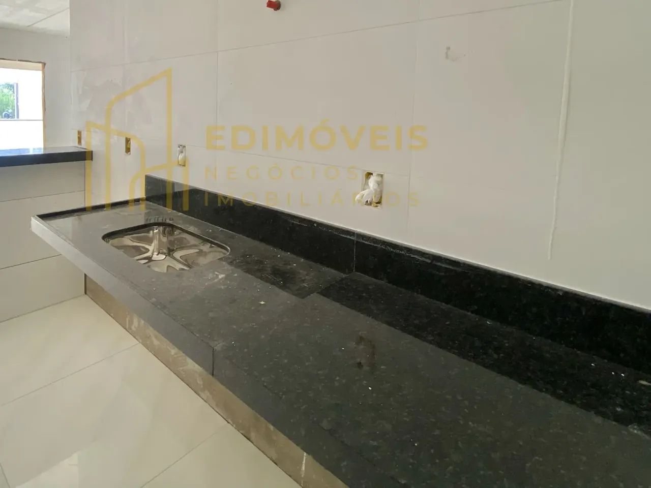 Casa incrível em Planície da Serra! 2 quartos e 2 vagas de garagem. - Foto 5