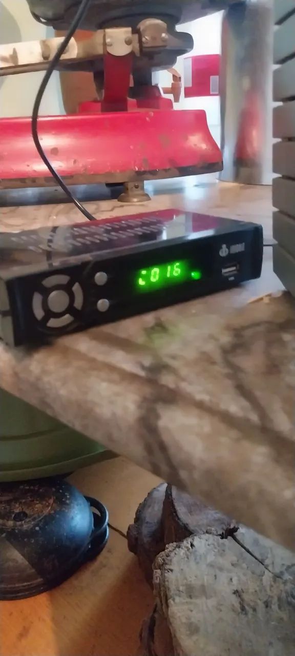 TV 29" de Tubo Impecável + Kit Conversor Digital e Antena (Completa) - Foto 4
