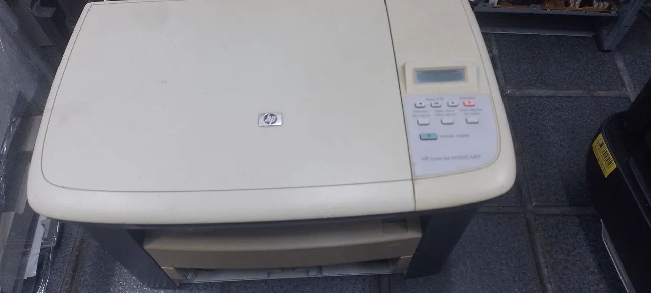 Impressora Laser HP M105 conservada 