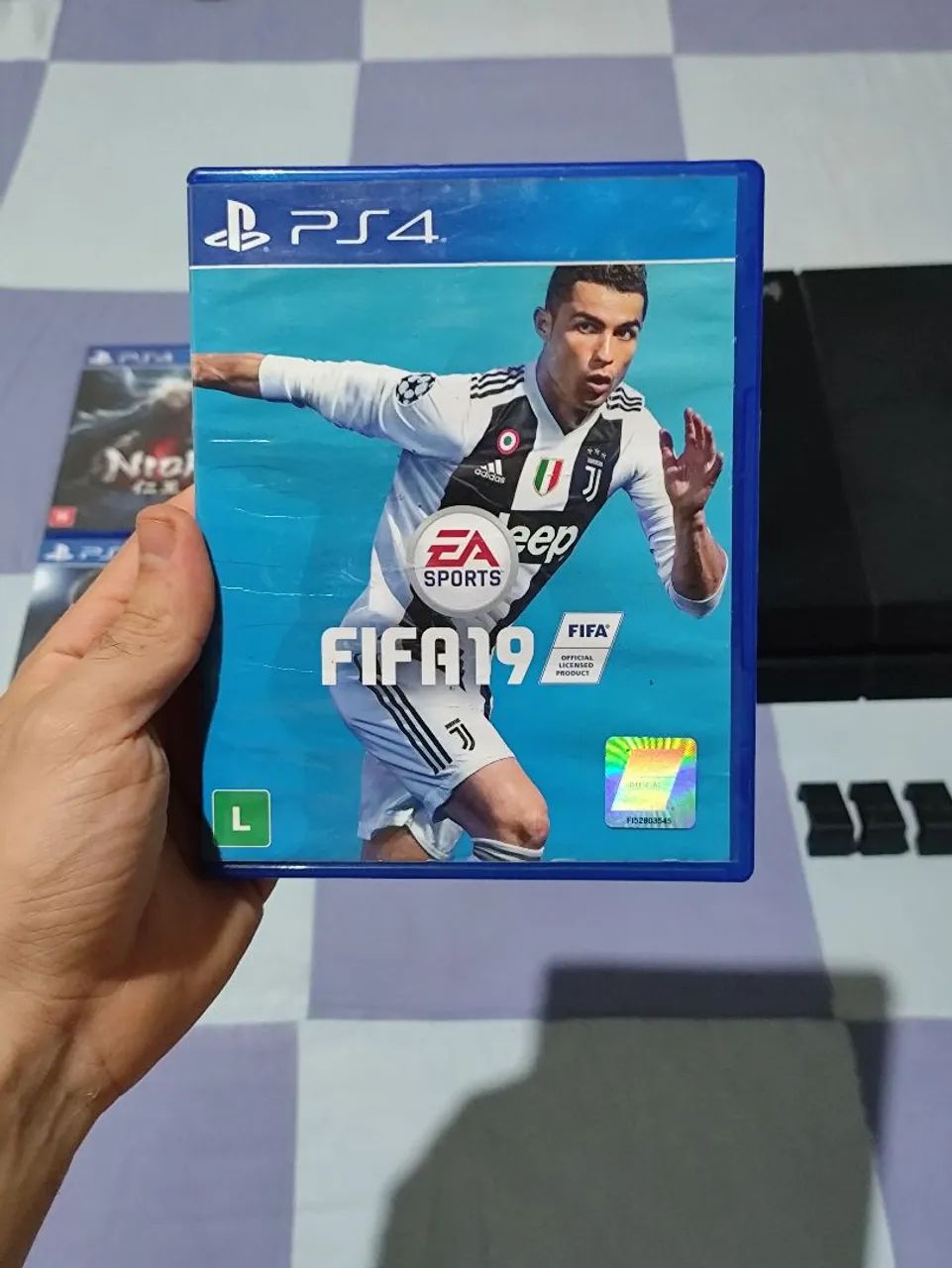 PS4 FAT + "3 jogos, 3 controles"  - Foto 3